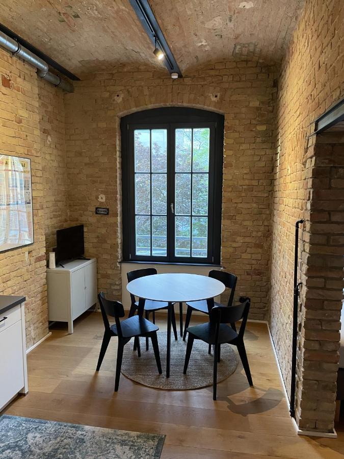Stylisches Loft Mitten In Berlín Exterior foto
